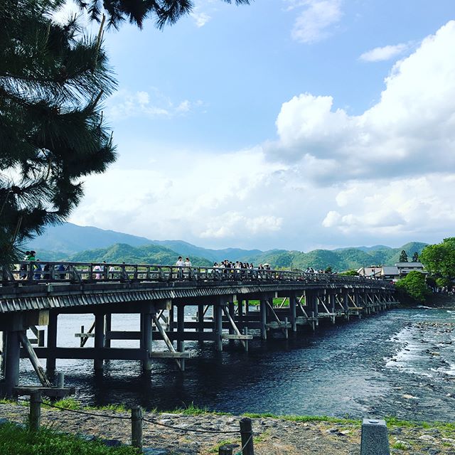 渡月橋 嵐山 保津川