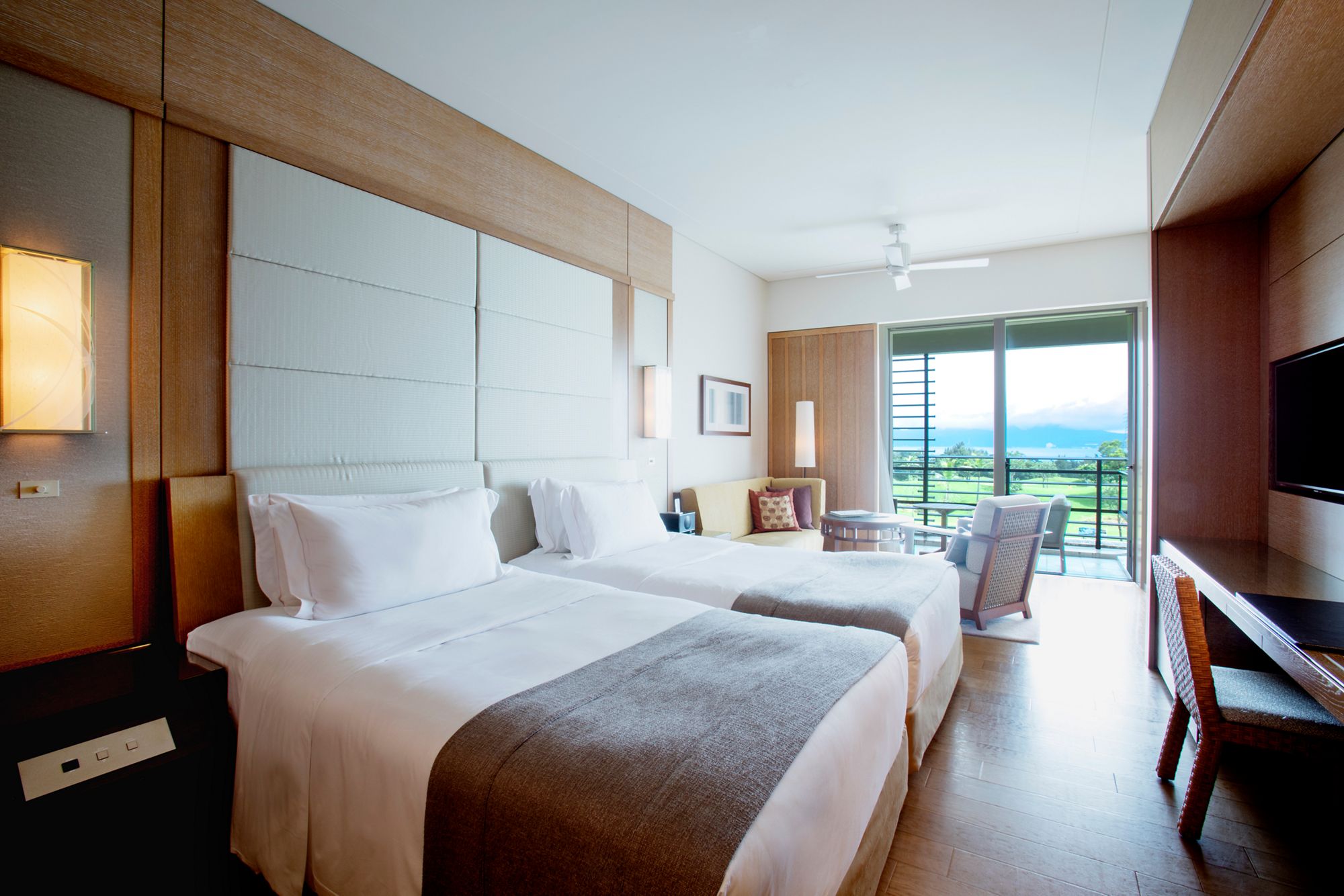 TripAdvisor精選！沖繩兩大人氣酒店！沖繩麗思卡爾頓酒店(The Ritz-Carlton Okinawa)