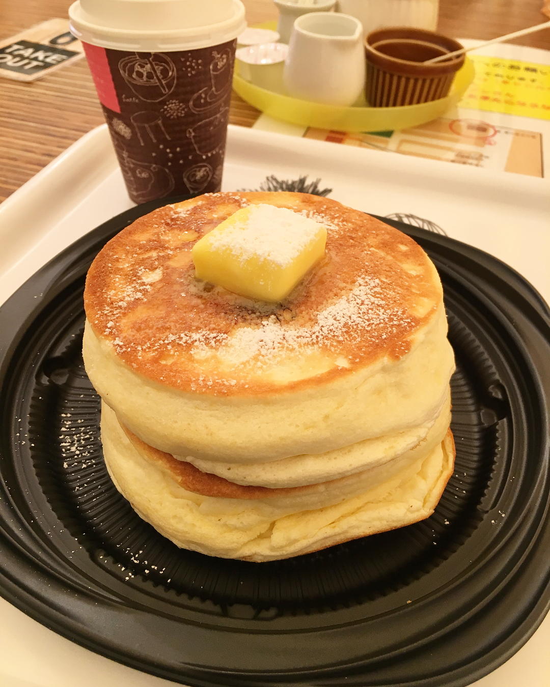 甜品控大愛！流心焦糖布甸PANCAKE@ 東京eggg Cafe
