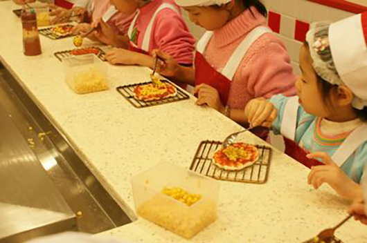 台灣babyboss 職業體驗任意城 台北親子遊 職業體驗 Pizza 披薩師傅