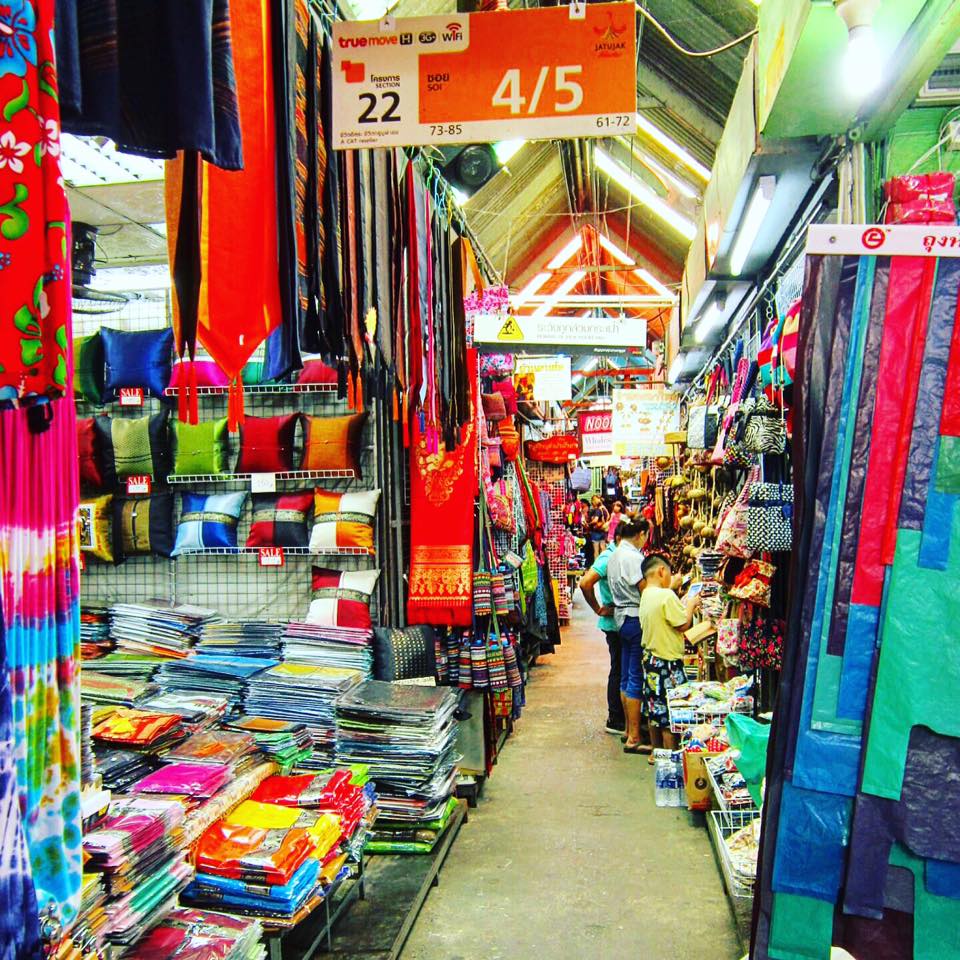 恰圖恰周末市集 (Chatuchak Weekend Market)​​ 曼谷市集 曼谷夜市 曼谷必逛 曼谷購物