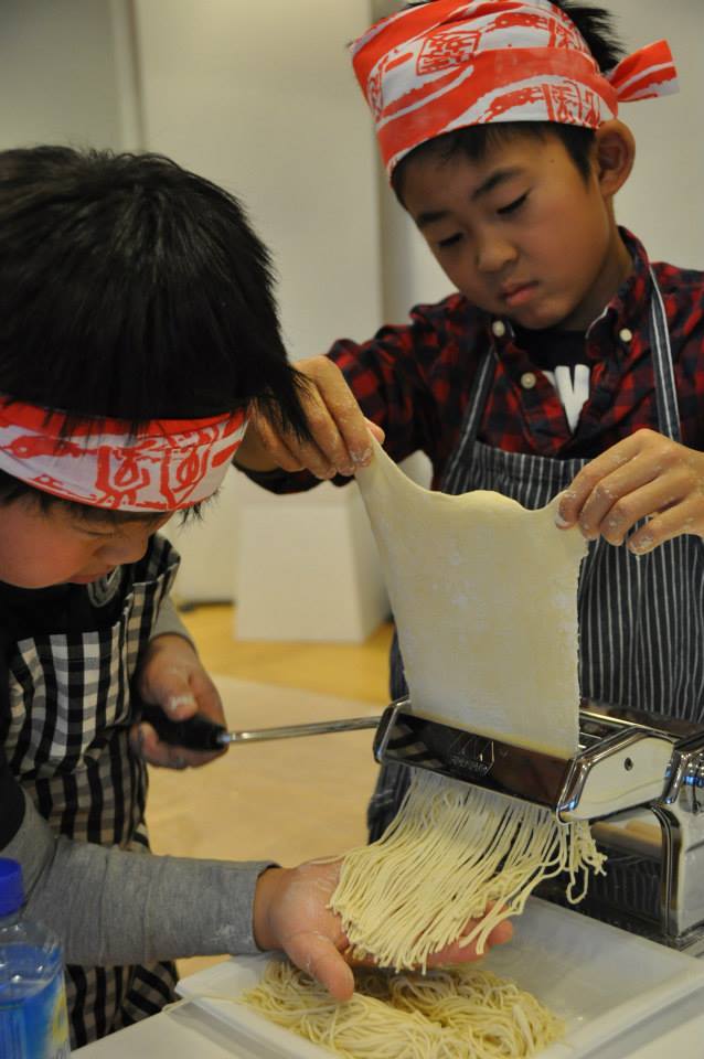福岡親子遊必玩 一風堂兒童廚房 Children Kitchen 豚骨拉麵製作體驗