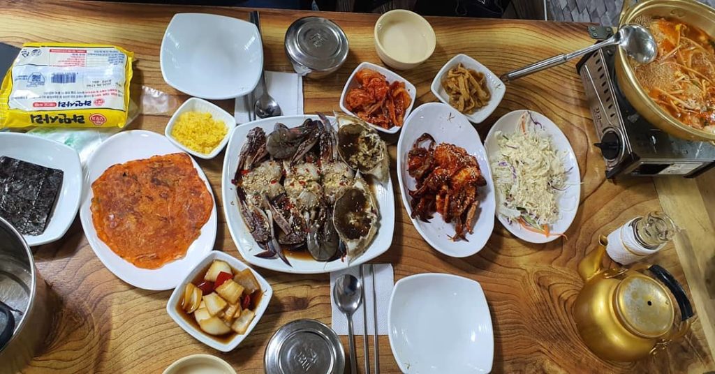 首爾醬油蟹必食推介東大門醬油蟹吃到飽順美家幸福的醬油蟹