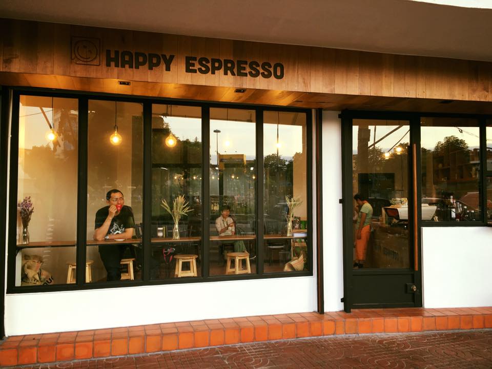 Happy Espresso 曼谷唐人街必吃美食推薦 前往曼谷的唐人街的交通方法可以搭BTS轉交通船往唐人街或搭MRT
