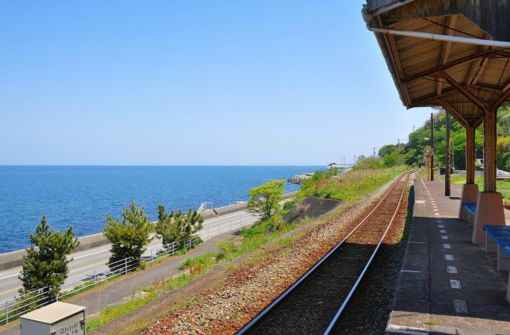 日本最美車站 日本車站 下灘站 下灘駅 千與千尋 海中鐵道 一定要下車看一次的站